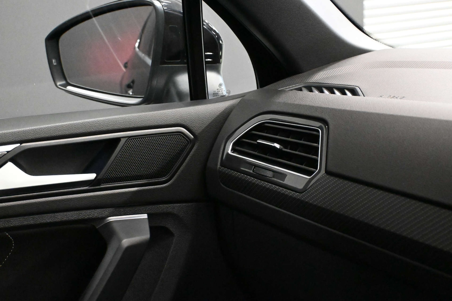 Used Volkswagen Tiguan 2022 for sale - 76710469: Photo 30