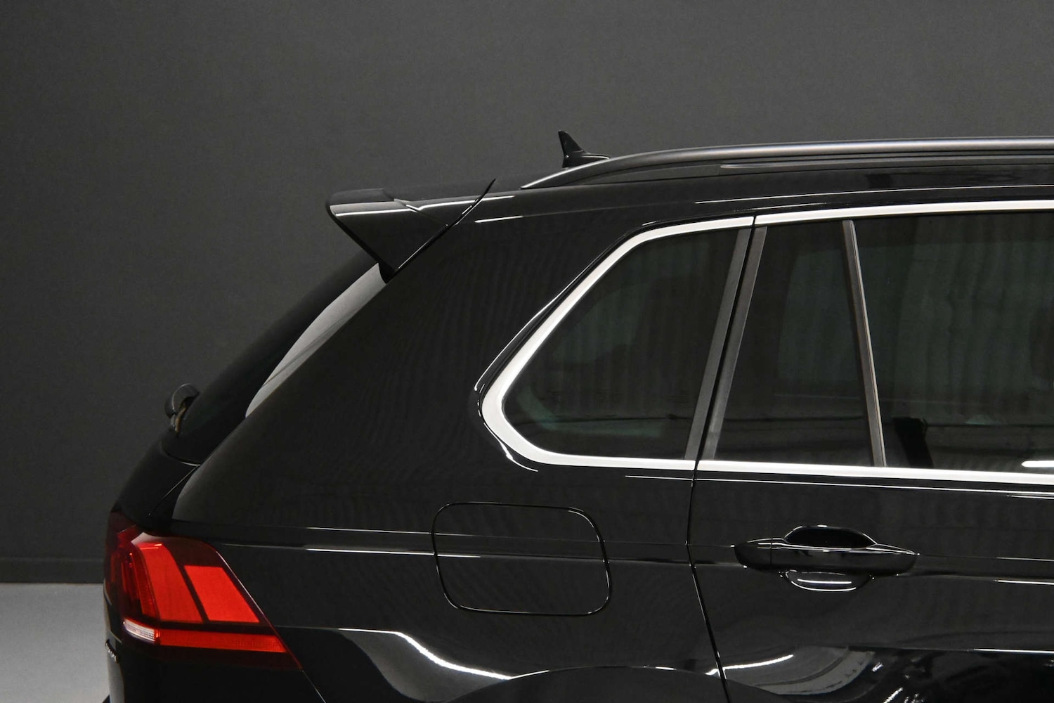 Used Volkswagen Tiguan 2022 for sale - 76710469: Photo 37