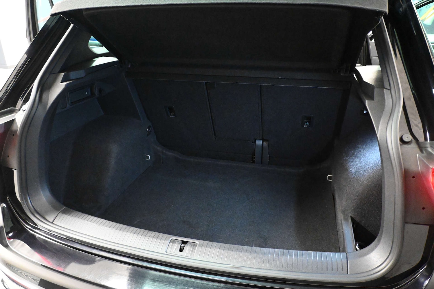 Used Volkswagen Tiguan 2022 for sale - 76710469: Photo 69