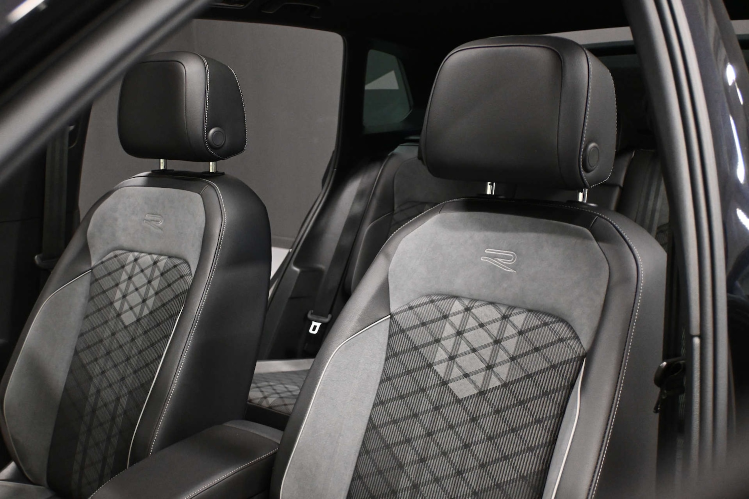 Used Volkswagen Tiguan 2022 for sale - 76710469: Photo 8