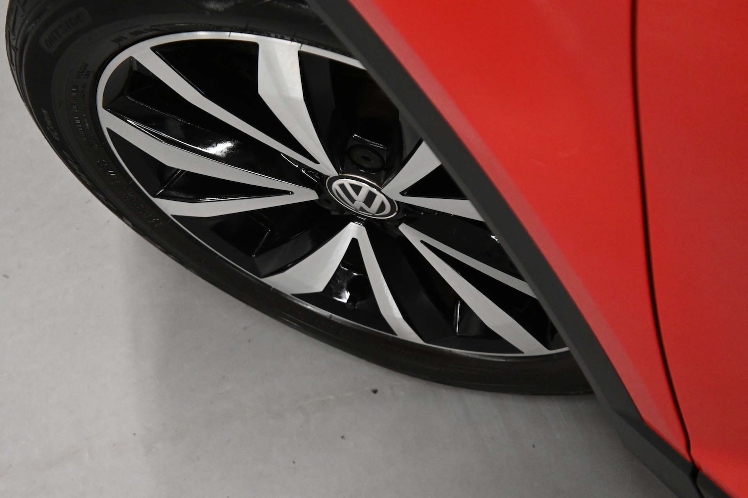 Used Volkswagen T-Roc 2018 for sale - 76919200: Photo 14