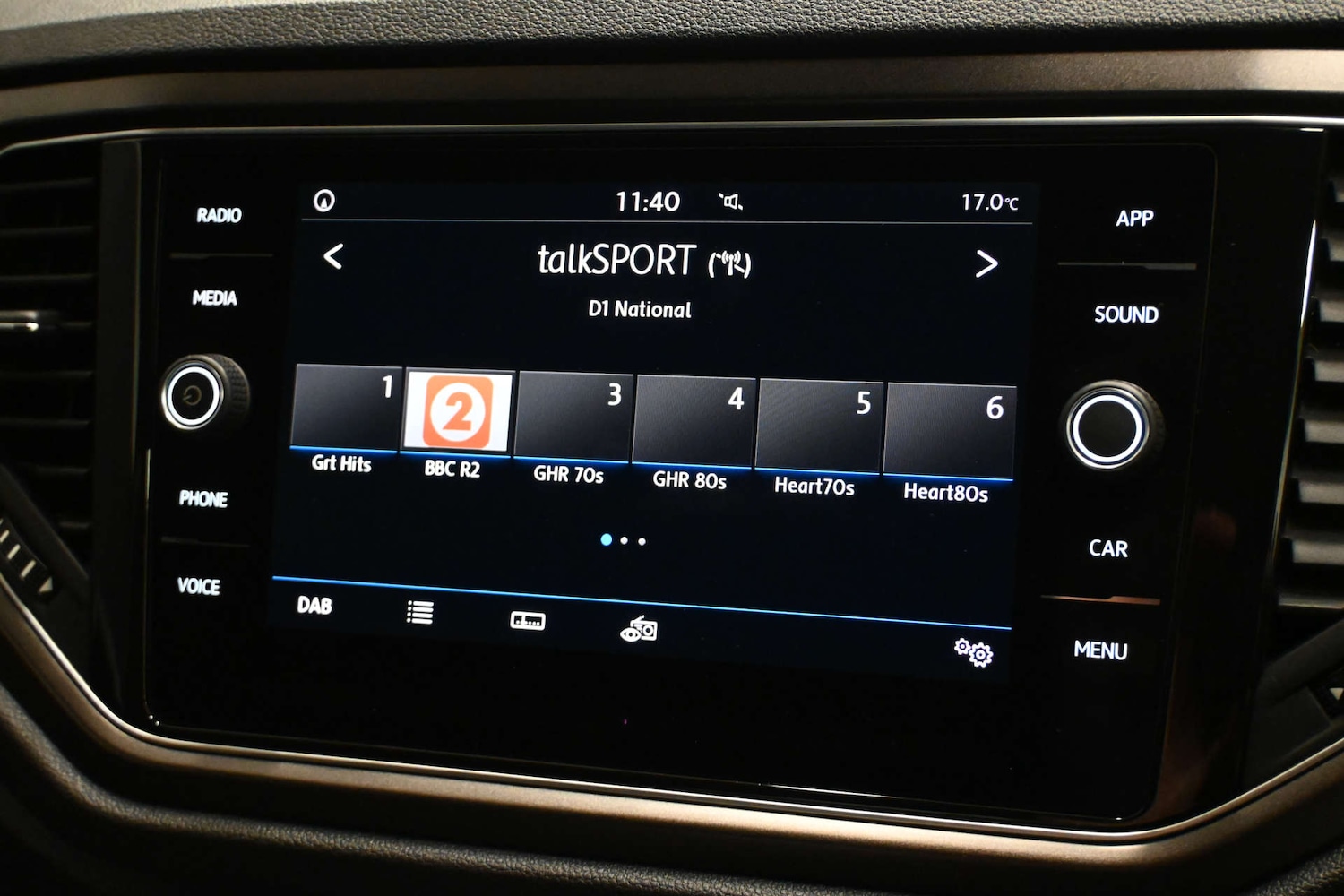 Used Volkswagen T-Roc 2018 for sale - 76919200: Photo 31