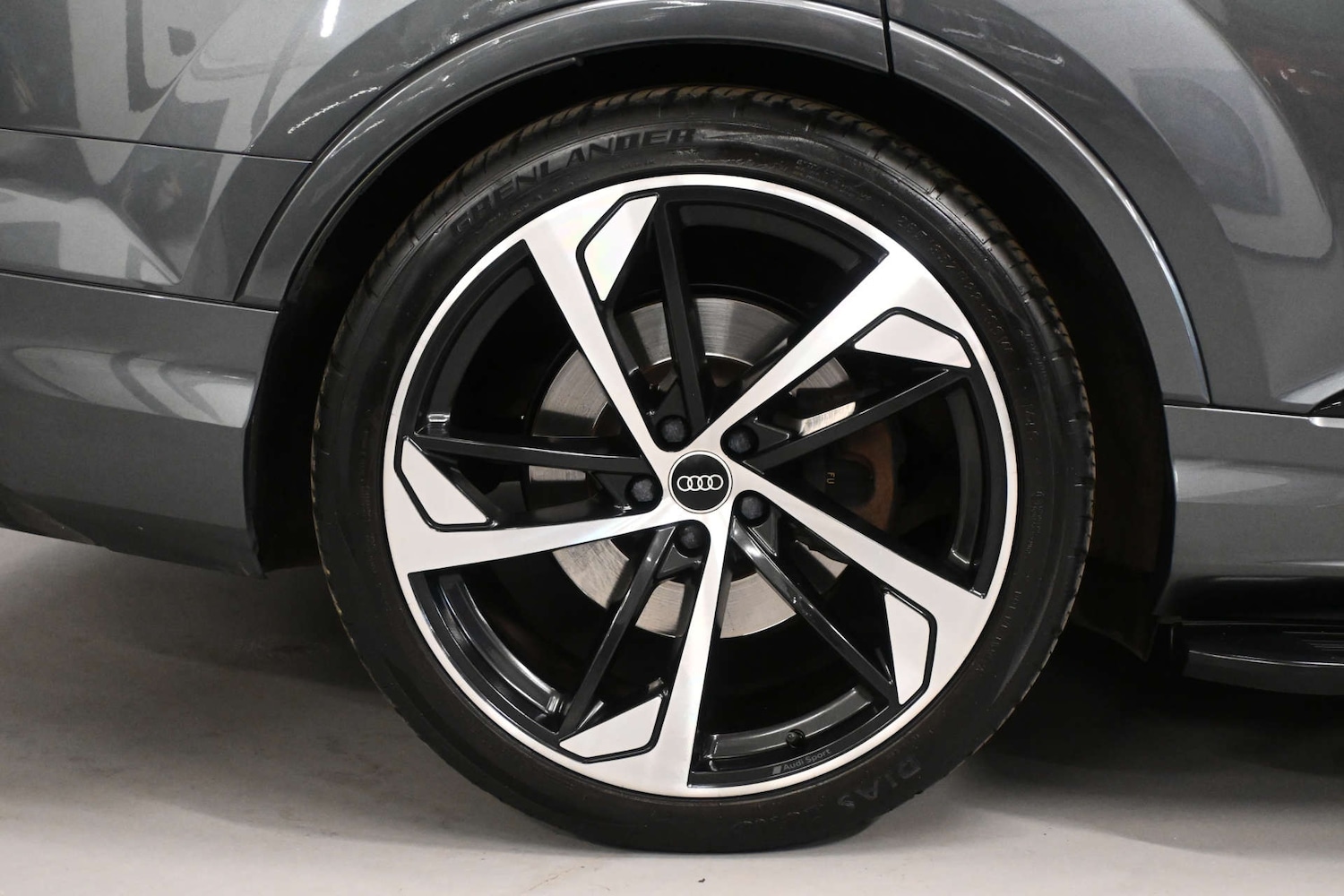 Used Audi Q7 2022 for sale - 78124716: Photo 36