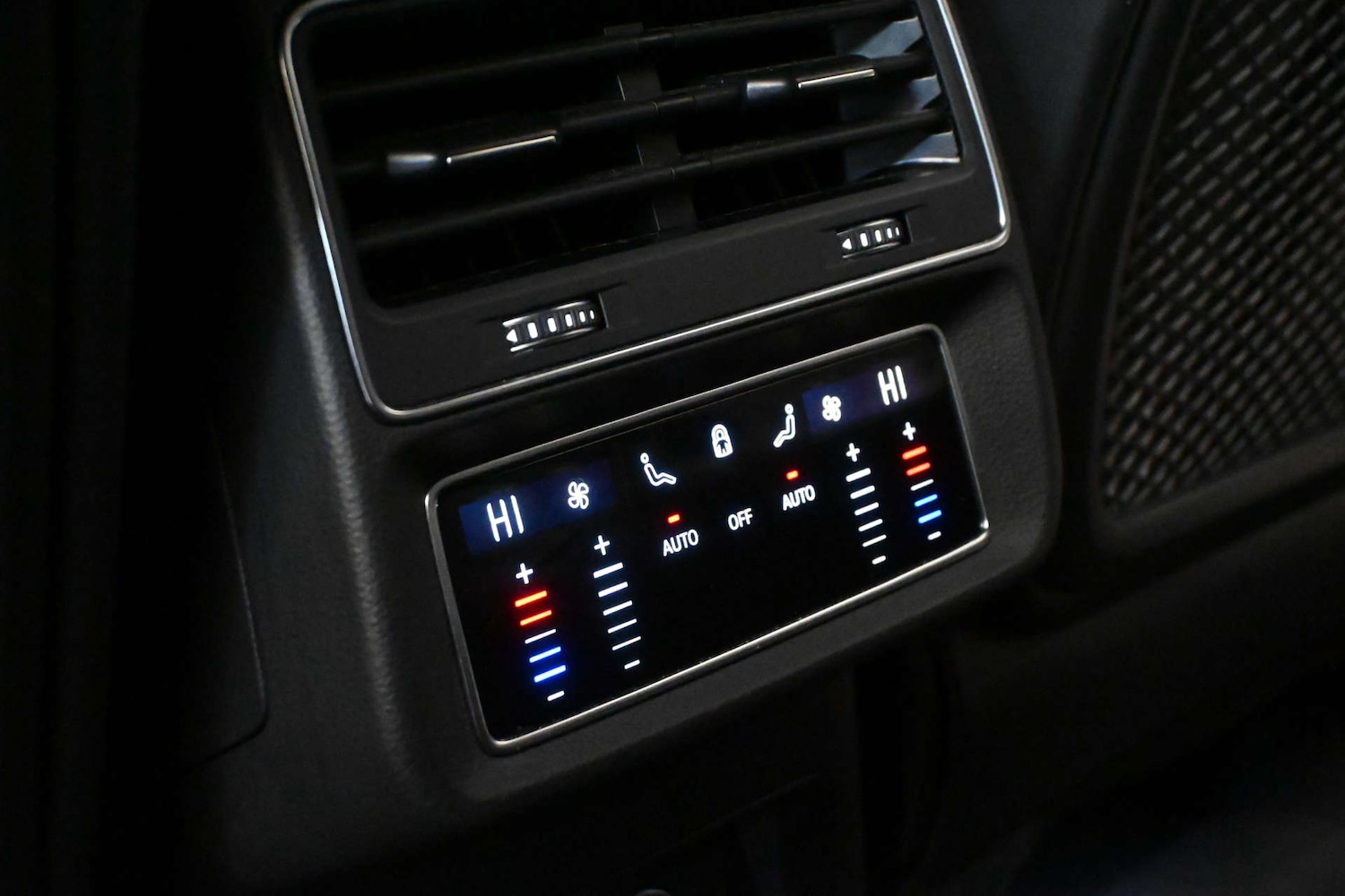 Used Audi Q7 2022 for sale - 78124716: Photo 64