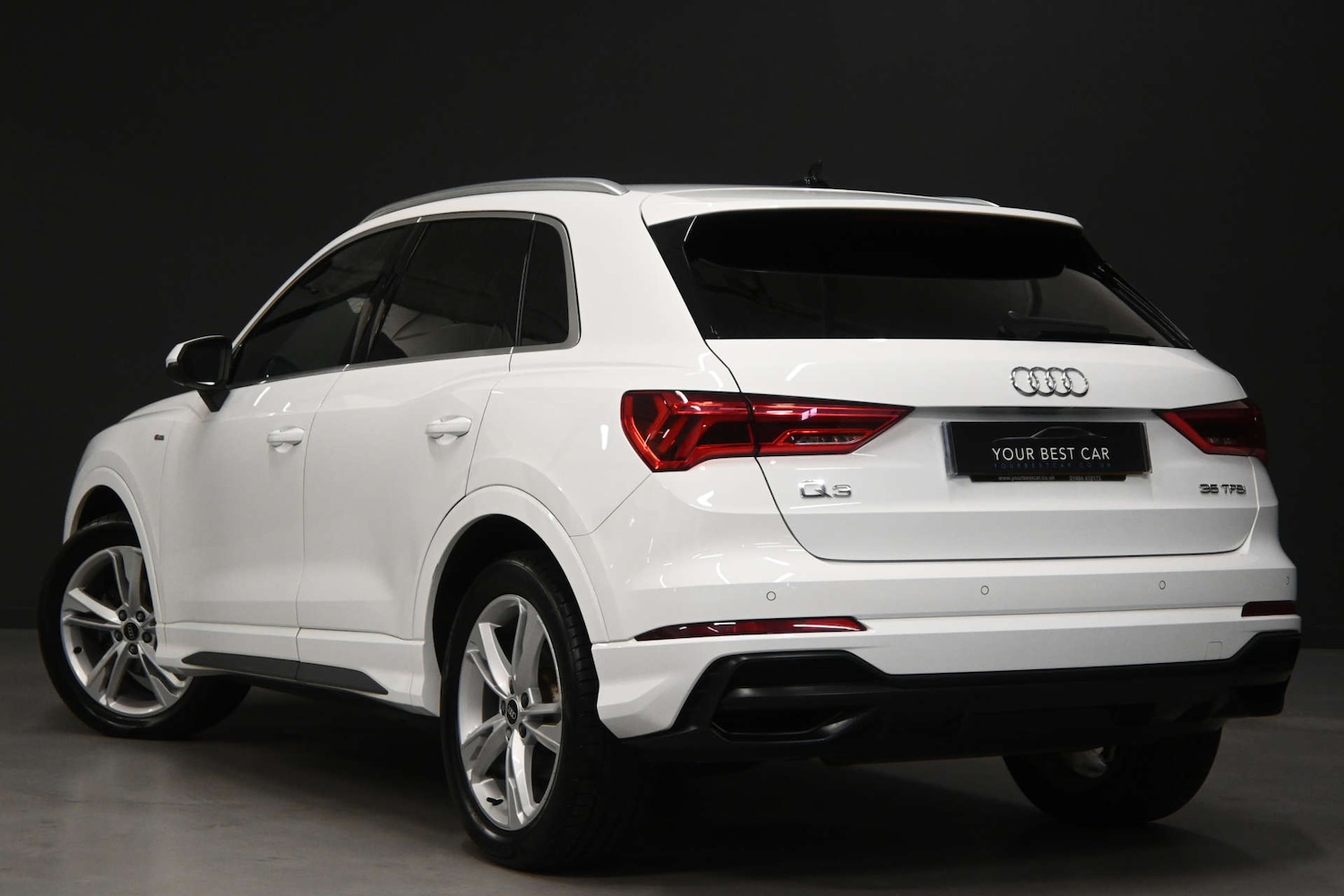 Used Audi Q3 2021 for sale - 77469852: Photo 2