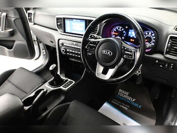 Used Kia Sportage 2022 for sale - 76710462: Photo