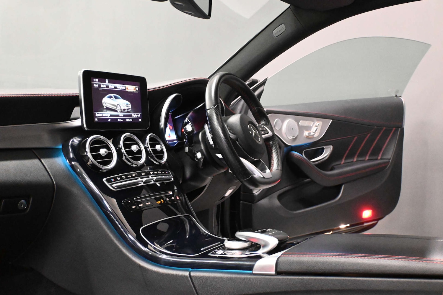 Used Mercedes-Benz C Class 2018 for sale - 76710461: Photo 13