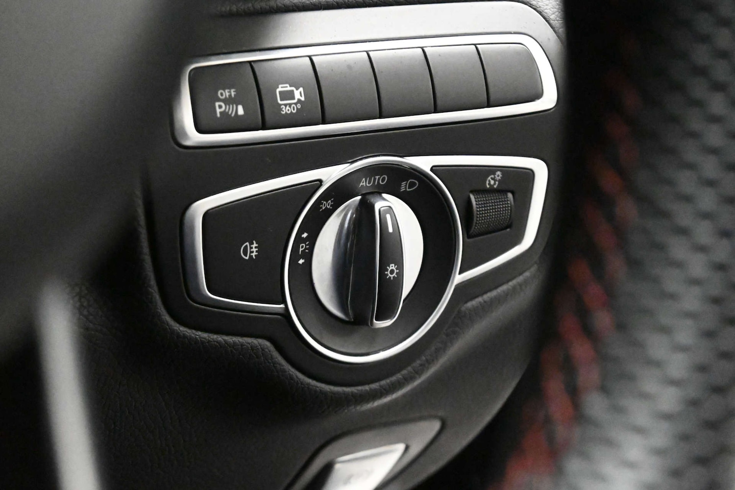 Used Mercedes-Benz C Class 2018 for sale - 76710461: Photo 16