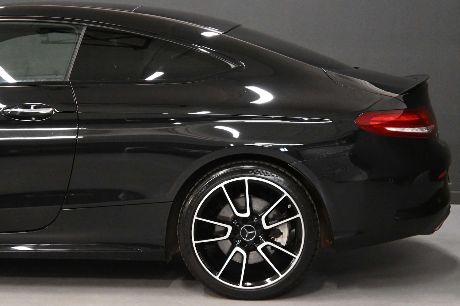 Used Mercedes-Benz C Class 2018 for sale - 76710461: Photo 25