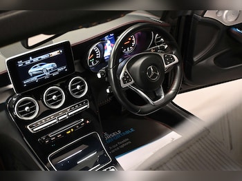 Used Mercedes-Benz C Class 2018 for sale - 76710461: Photo