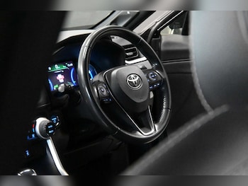 Used Toyota RAV4 2021 for sale - 78563420: Photo