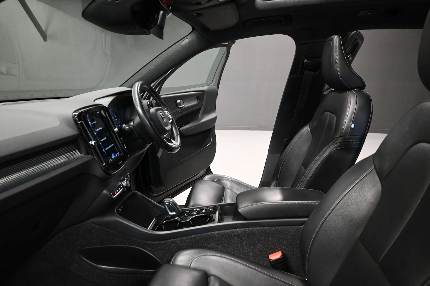 Used Volvo XC40 2021 for sale - 77749092: Photo 24