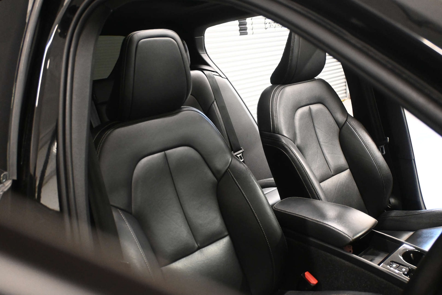 Used Volvo XC40 2021 for sale - 77749092: Photo 35