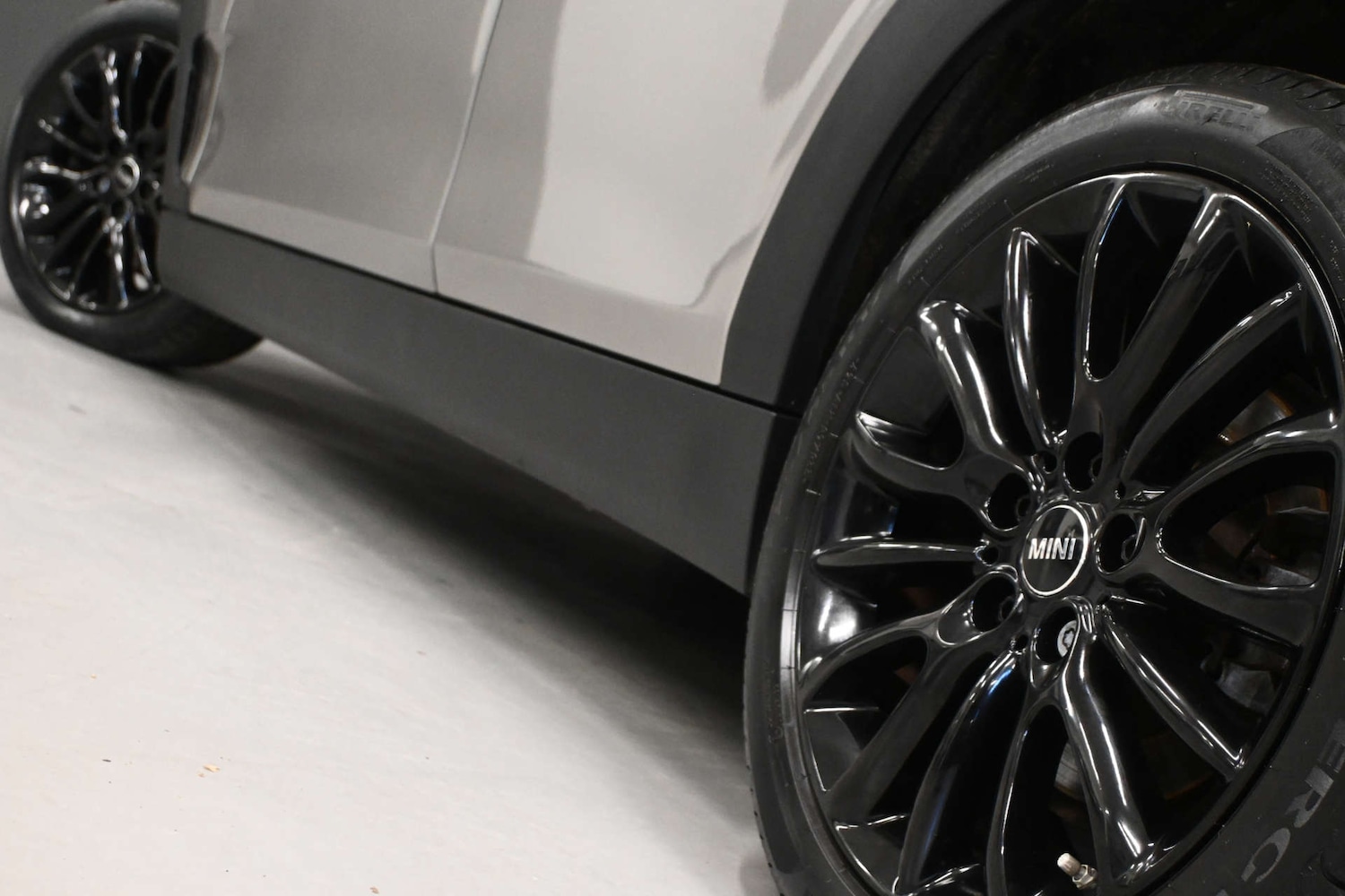 Used MINI Clubman 2017 for sale - 77891344: Photo 35