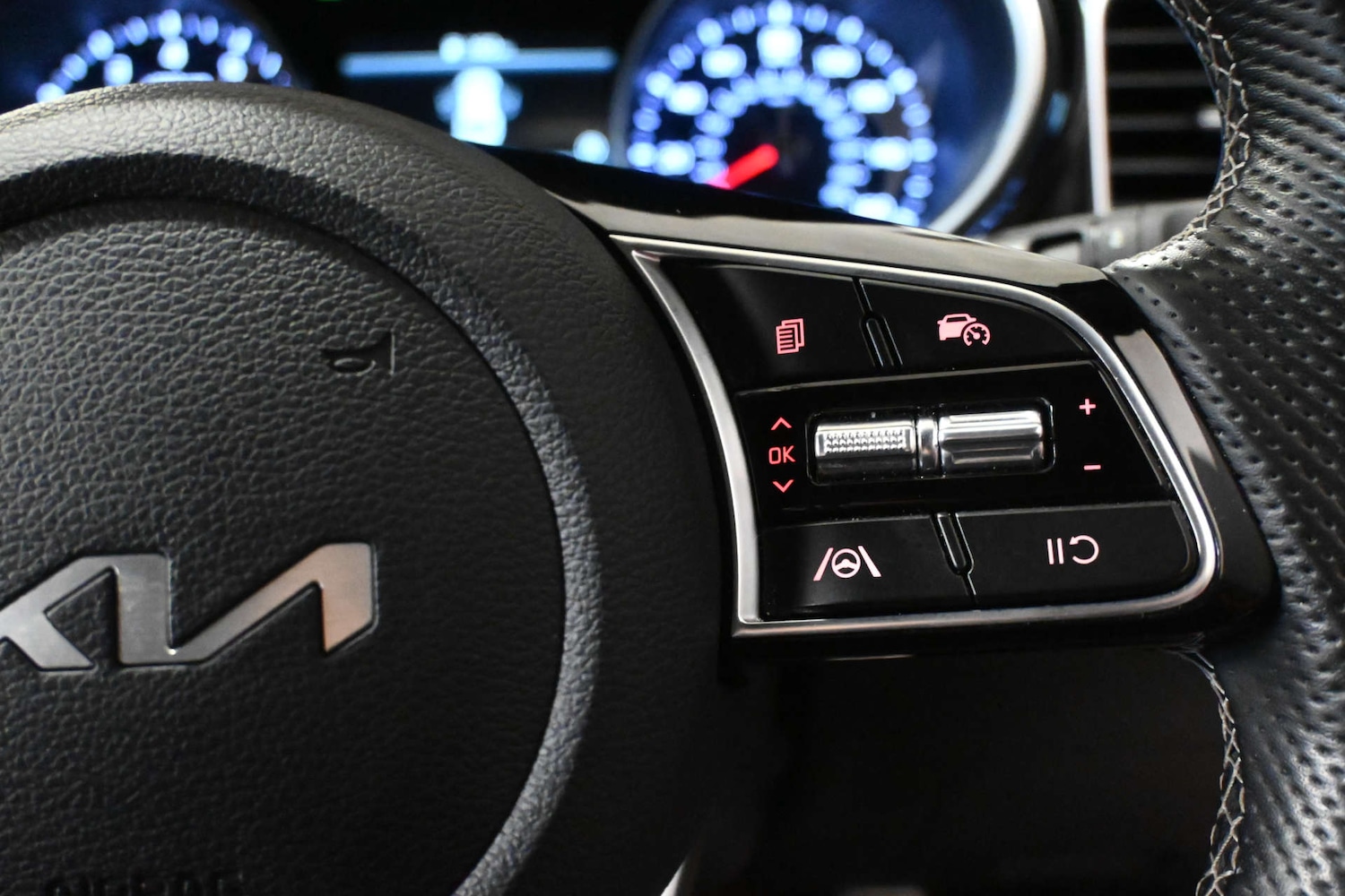 Used Kia Pro Ceed 2023 for sale - 77667904: Photo 37