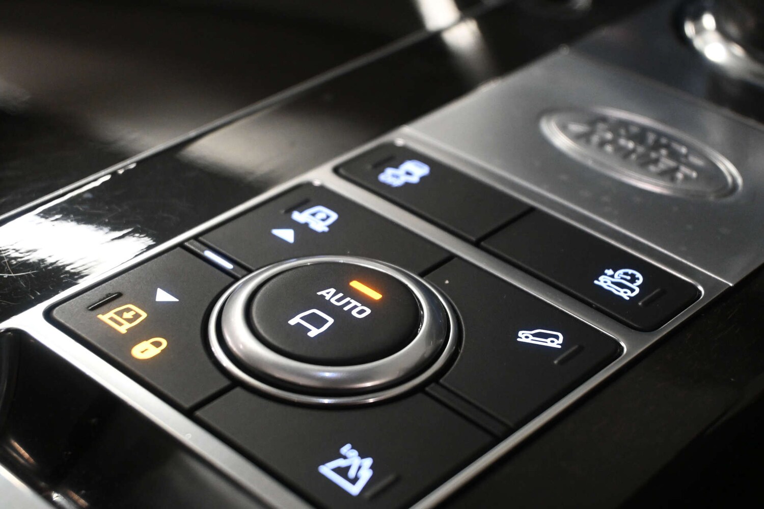 Used Land Rover Range Rover 2018 for sale - 78213104: Photo 10