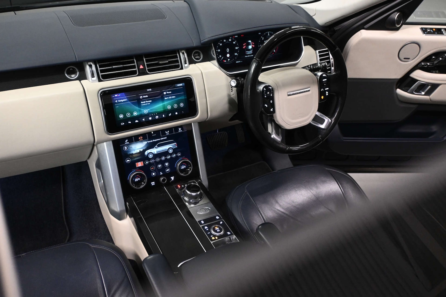 Used Land Rover Range Rover 2018 for sale - 78213104: Photo 4