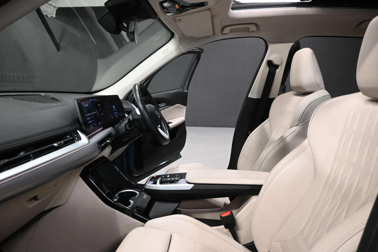 Used BMW iX1 2023 for sale - 78122988: Photo 37