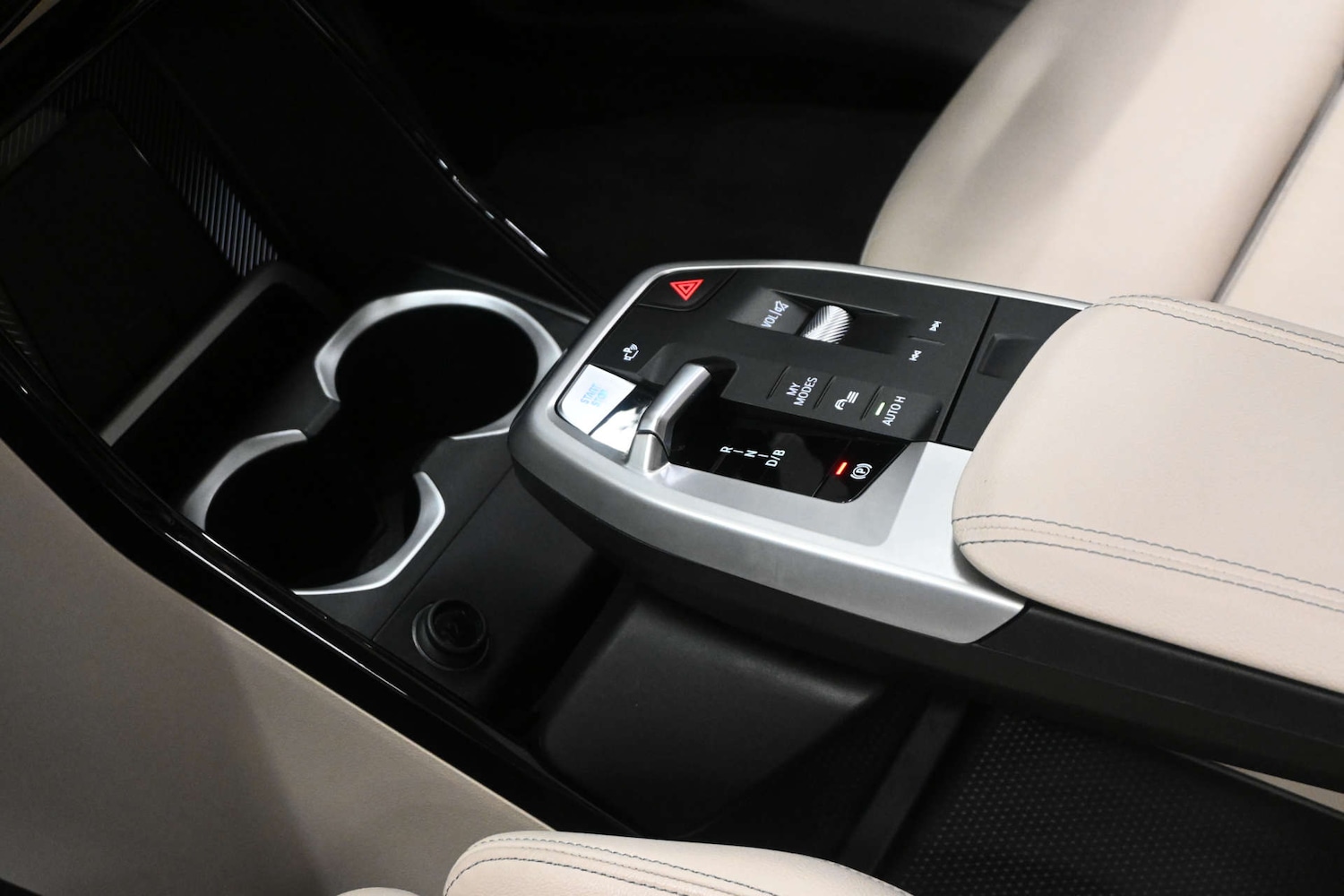 Used BMW iX1 2023 for sale - 78122988: Photo 39