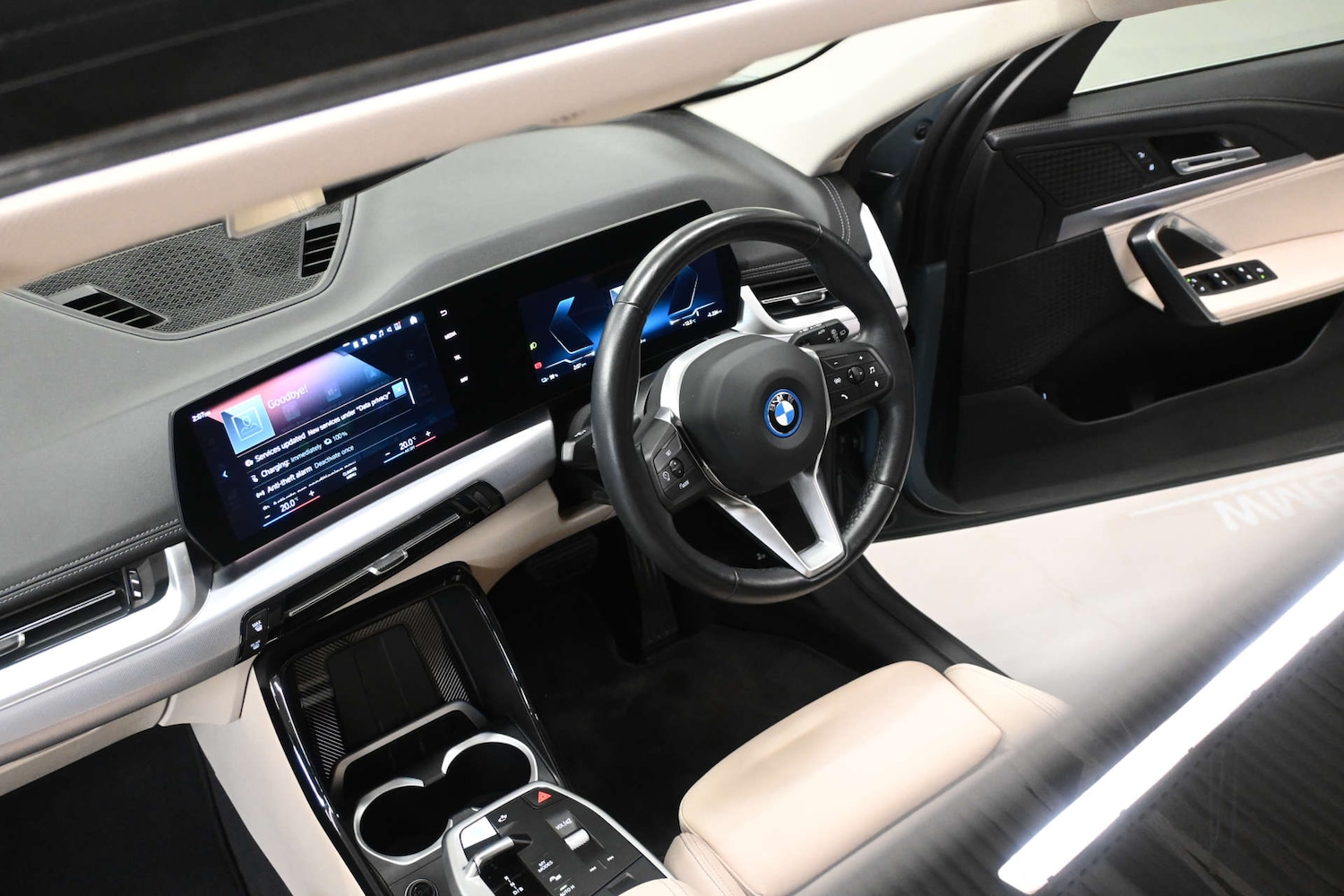 Used BMW iX1 2023 for sale - 78122988: Photo 4