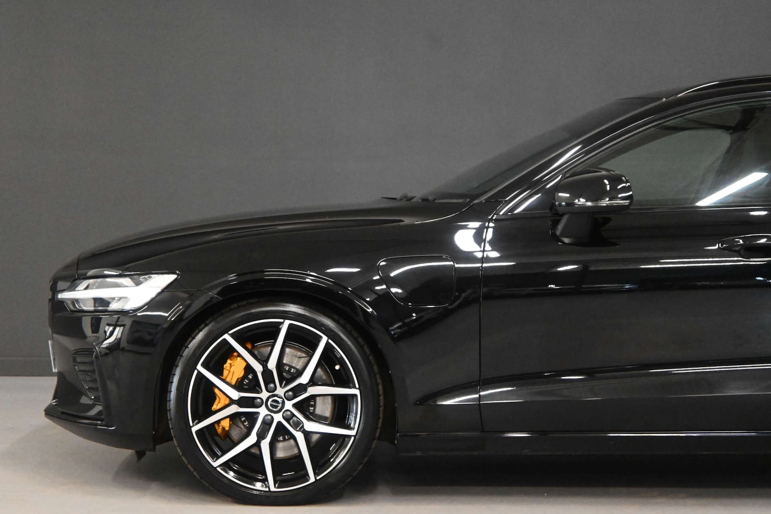 Used Volvo V60 2021 for sale - 77652970: Photo 17