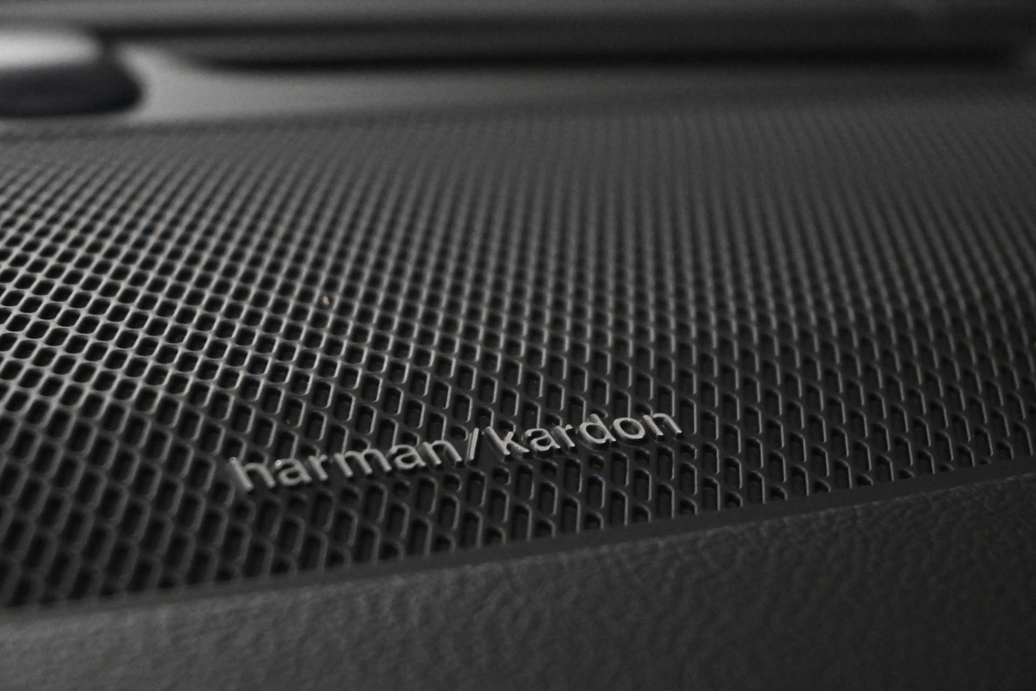 Used Volvo V60 2021 for sale - 77652970: Photo 7