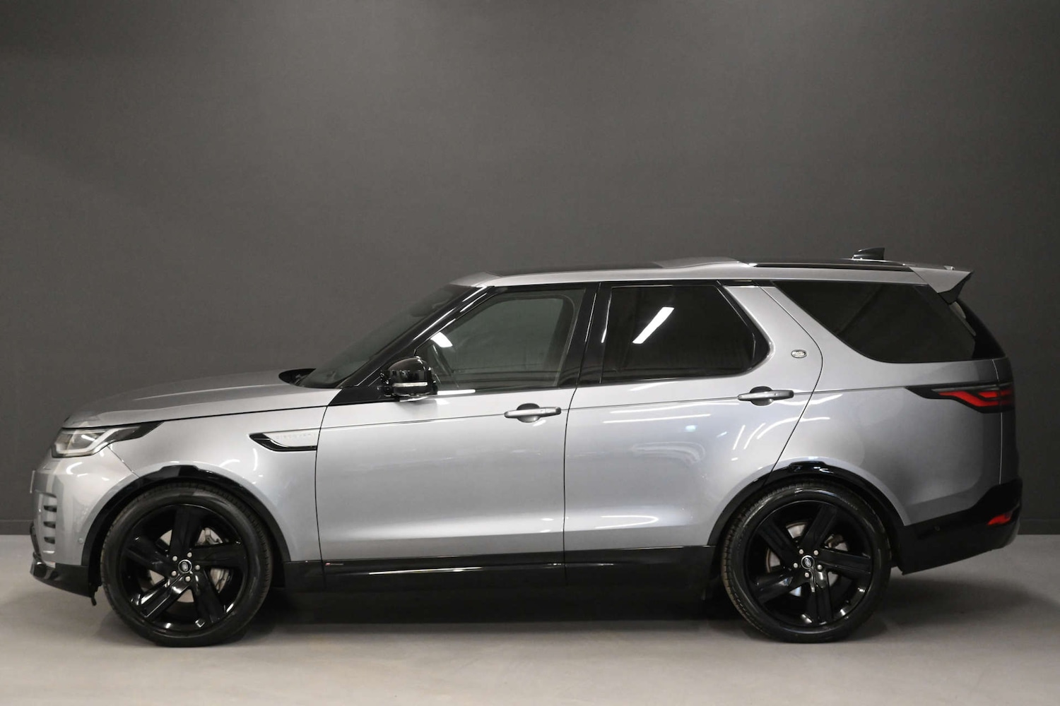 Used Land Rover Discovery 2021 for sale - 76710474: Photo 10