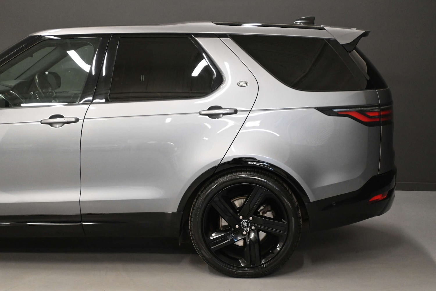 Used Land Rover Discovery 2021 for sale - 76710474: Photo 14