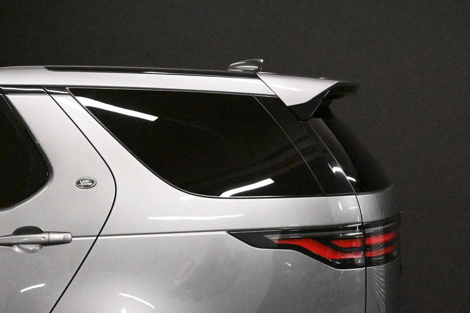 Used Land Rover Discovery 2021 for sale - 76710474: Photo 28