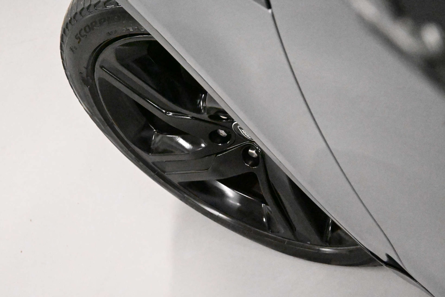 Used Land Rover Discovery 2021 for sale - 76710474: Photo 44