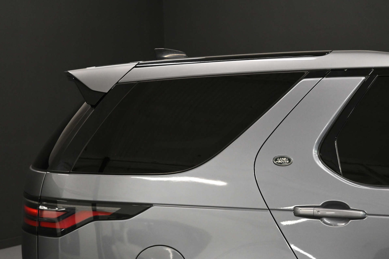 Used Land Rover Discovery 2021 for sale - 76710474: Photo 46