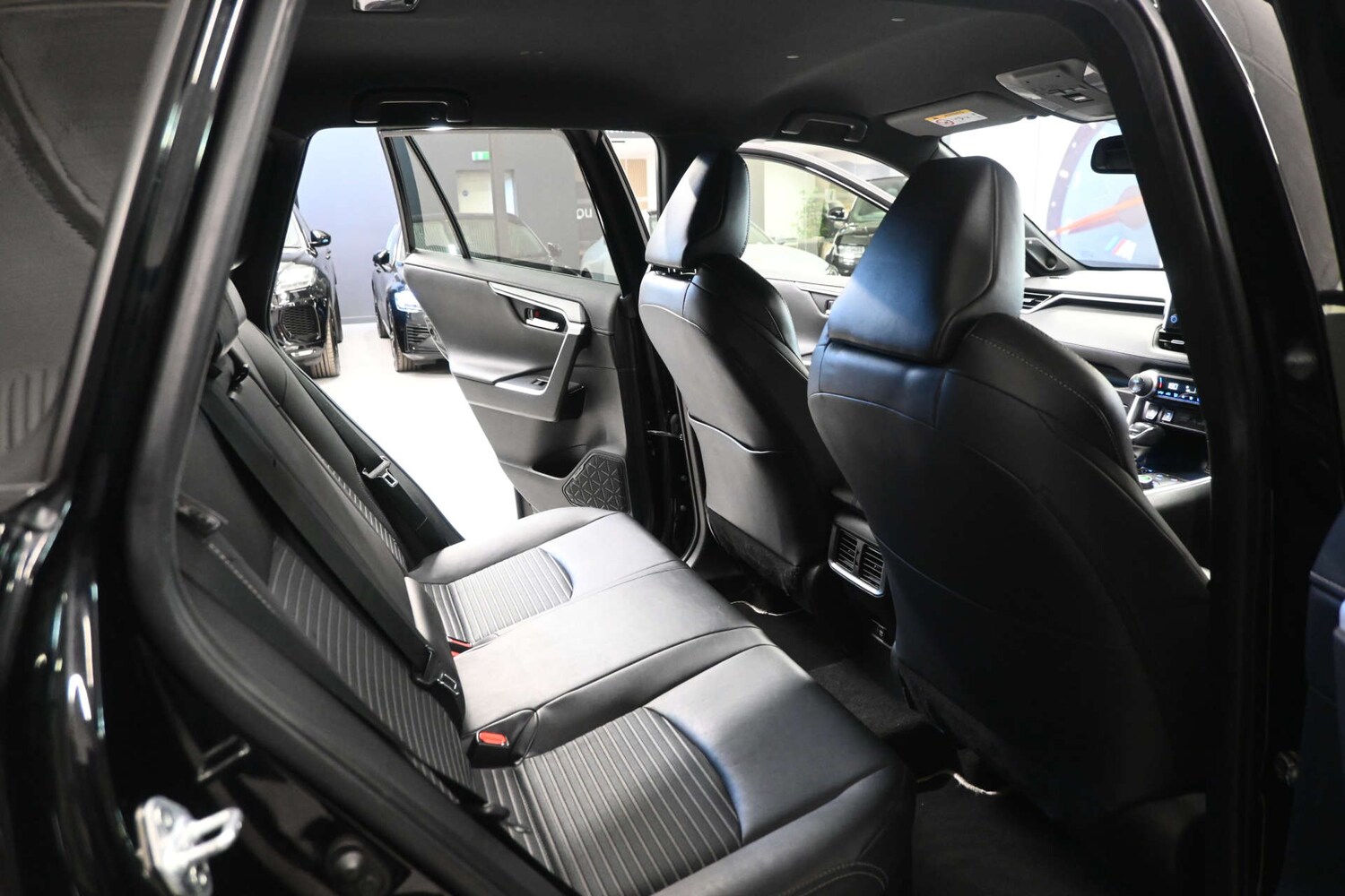 Used Toyota RAV4 2021 for sale - 78112470: Photo 12