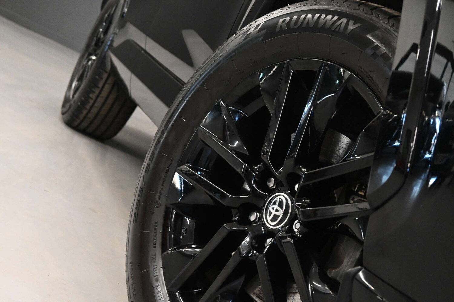 Used Toyota RAV4 2021 for sale - 78112470: Photo 32