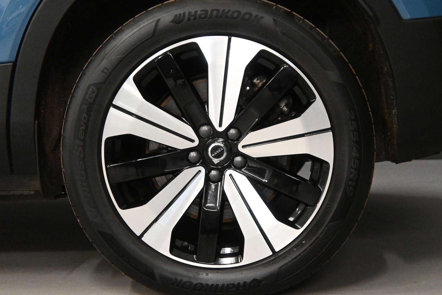 Used Volvo XC40 2022 for sale - 77617118: Photo 52