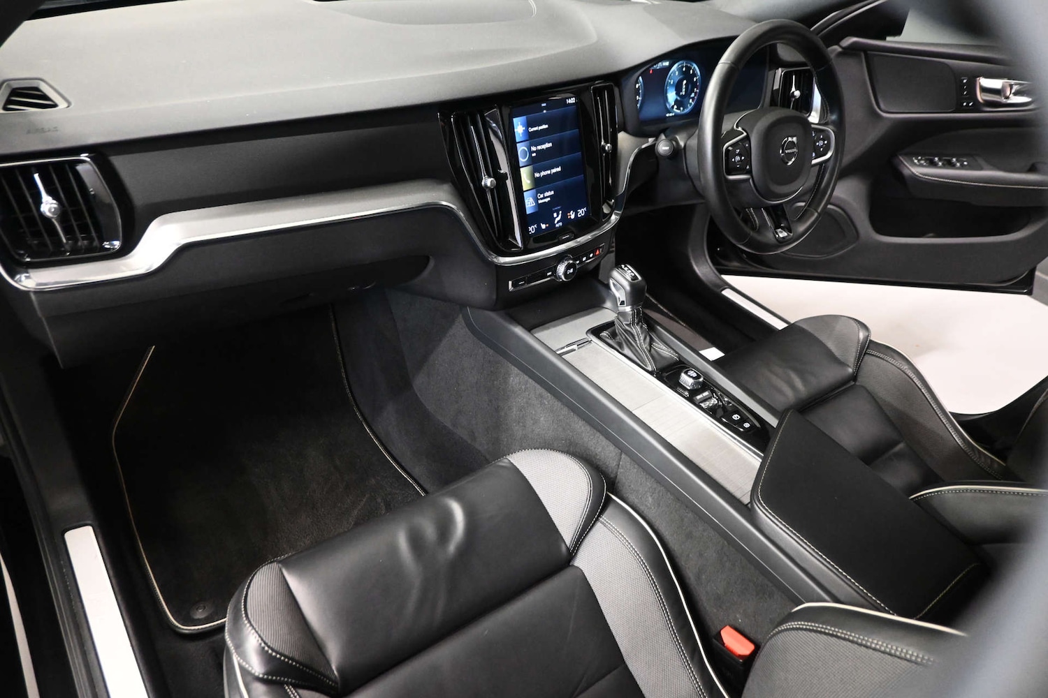 Used Volvo S60 2020 for sale - 77664943: Photo 13