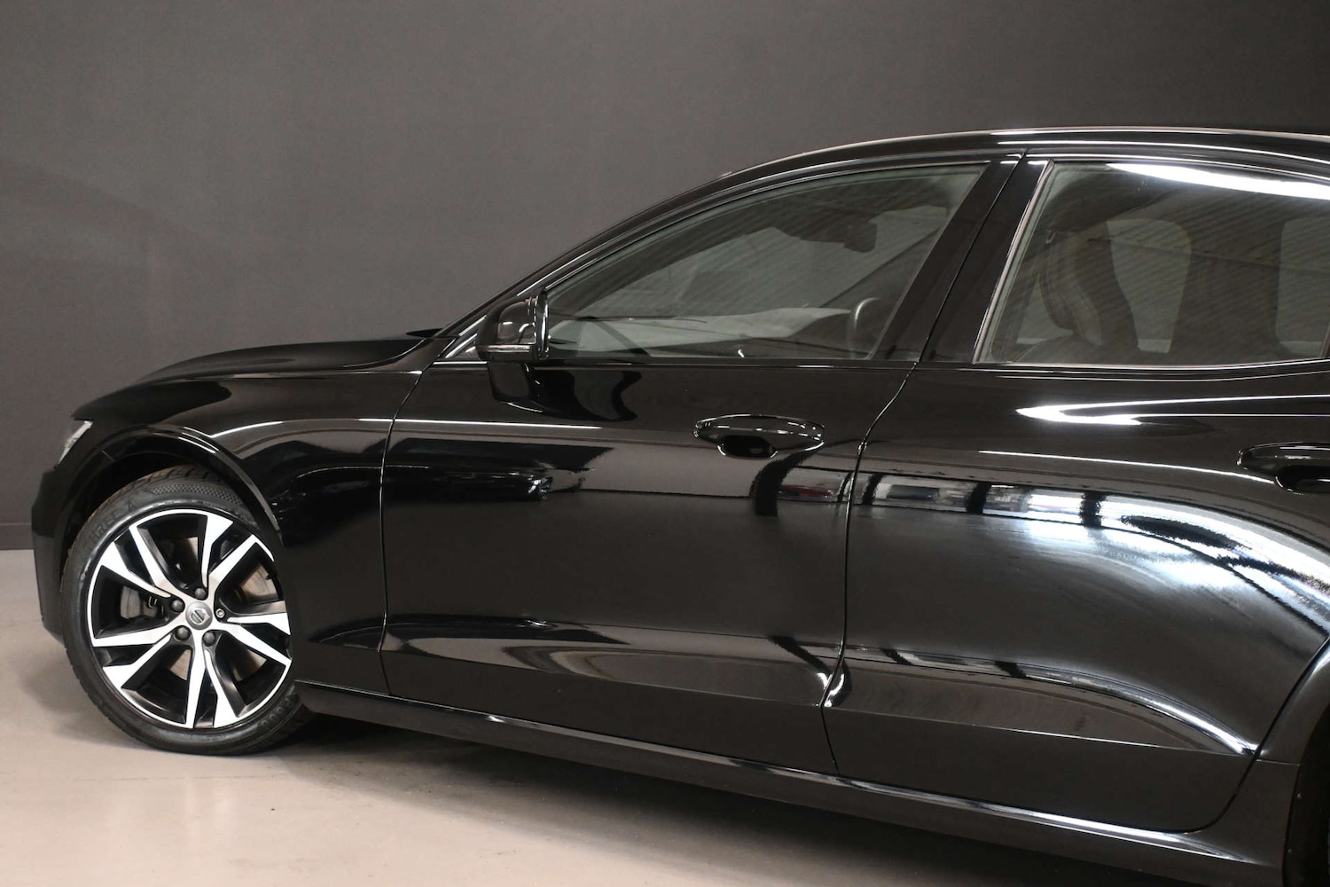 Used Volvo S60 2020 for sale - 77664943: Photo 5