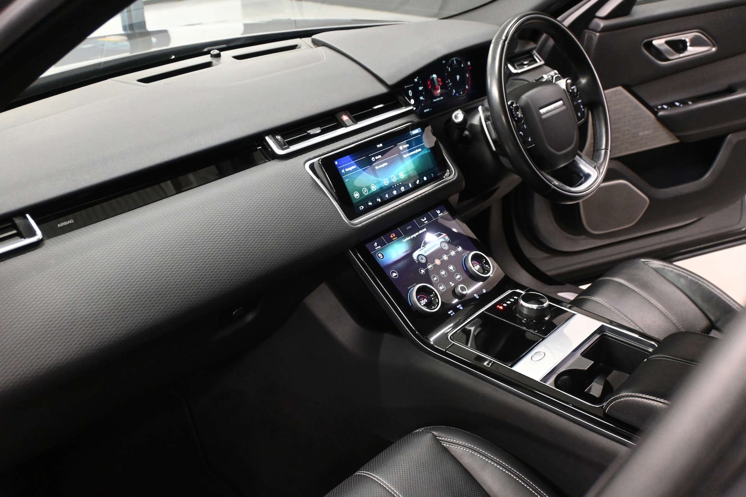 Used Land Rover Range Rover Velar 2020 for sale - 77370974: Photo 14