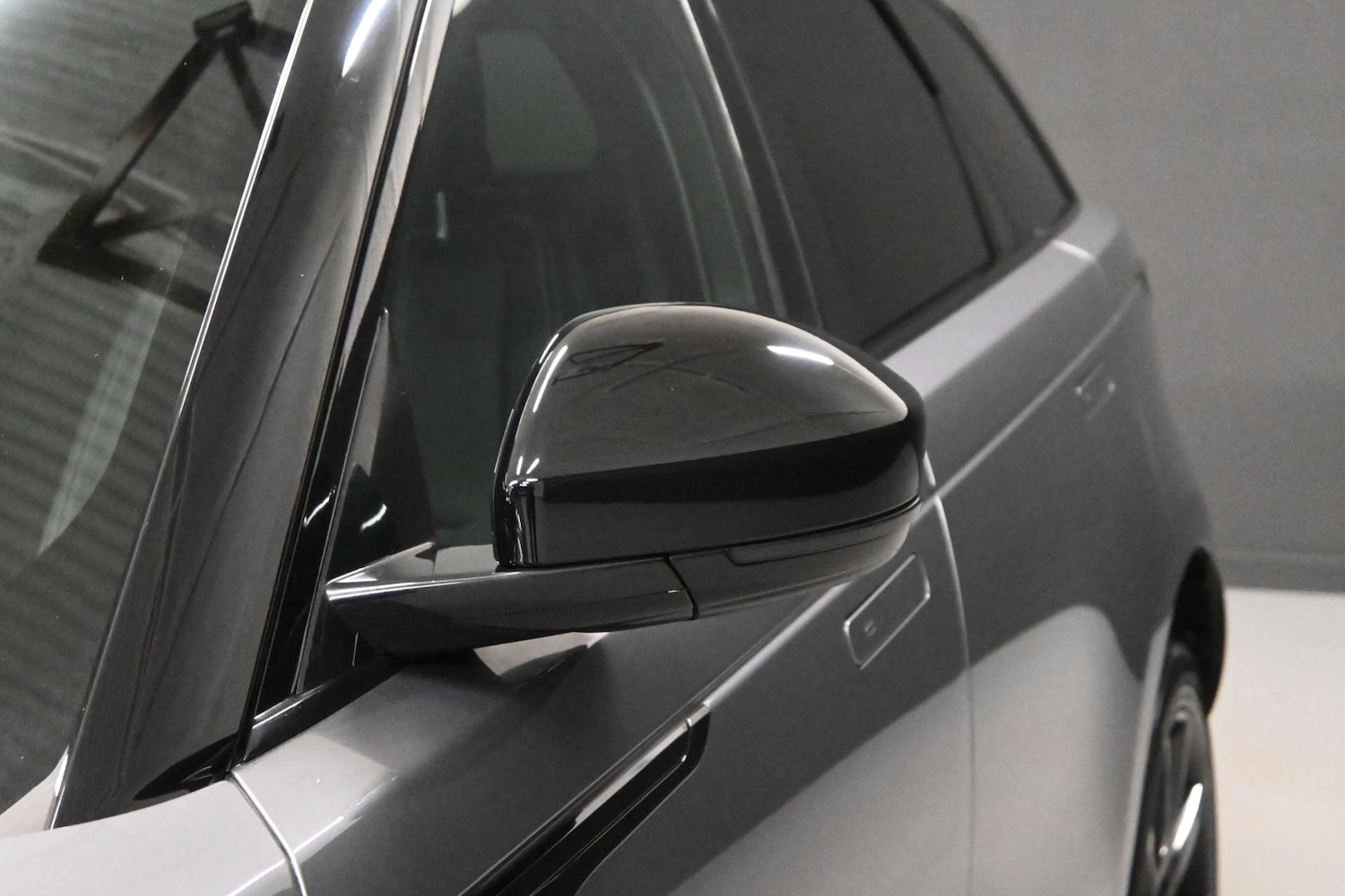 Used Land Rover Range Rover Velar 2020 for sale - 77370974: Photo 26