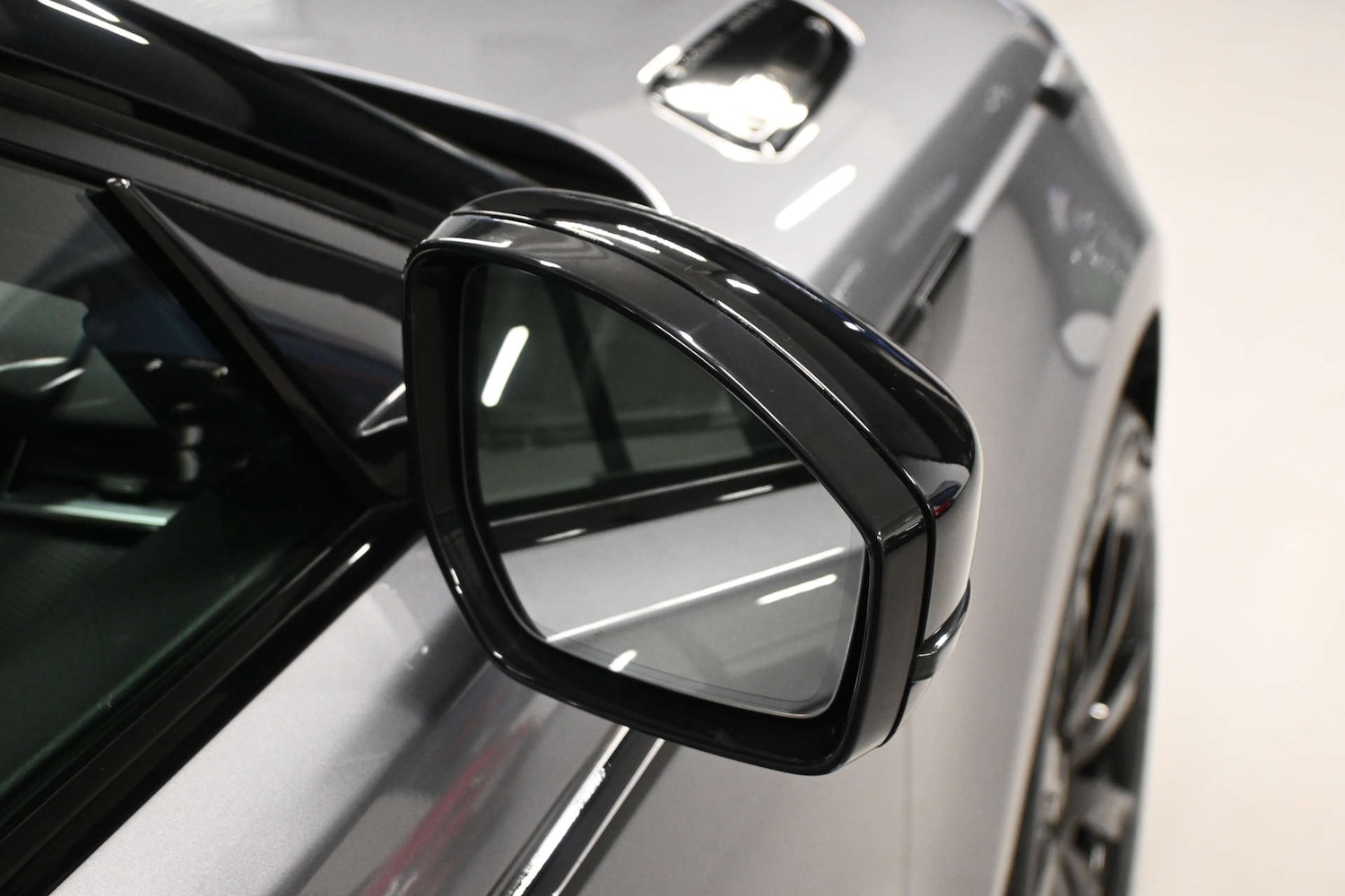 Used Land Rover Range Rover Velar 2020 for sale - 77380727: Photo 13