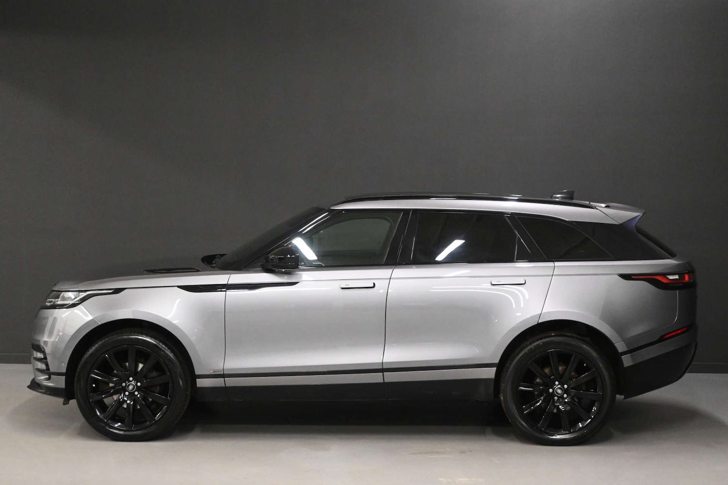 Used Land Rover Range Rover Velar 2020 for sale - 77380727: Photo 8
