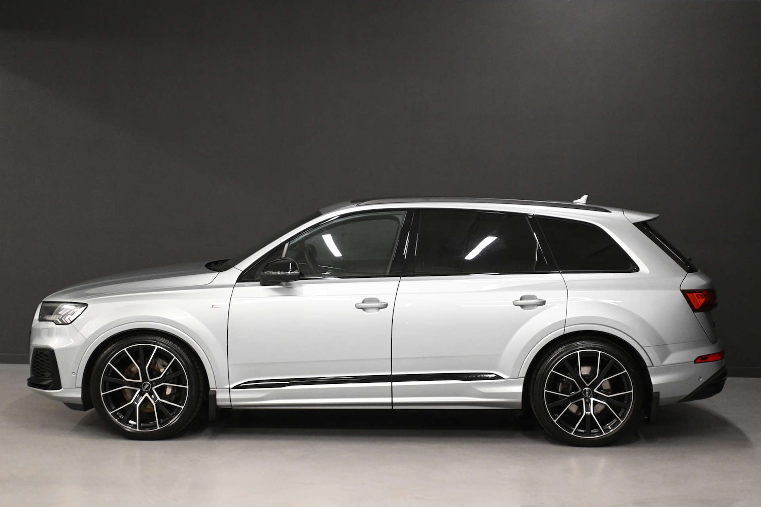 Used Audi Q7 2023 for sale - 76765024: Photo 20