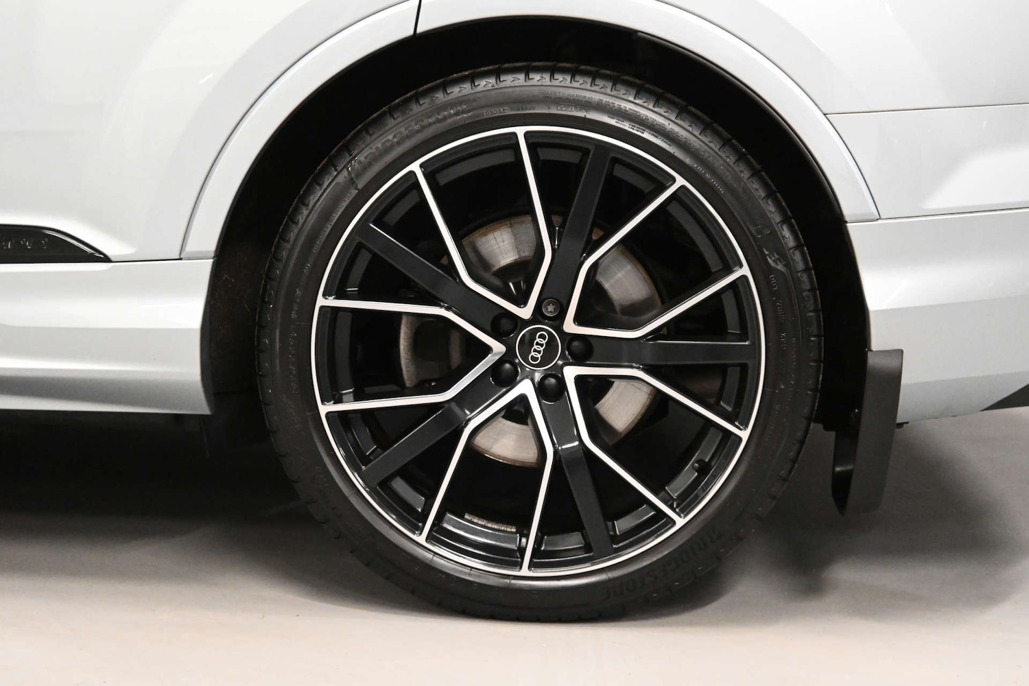 Used Audi Q7 2023 for sale - 76765024: Photo 22