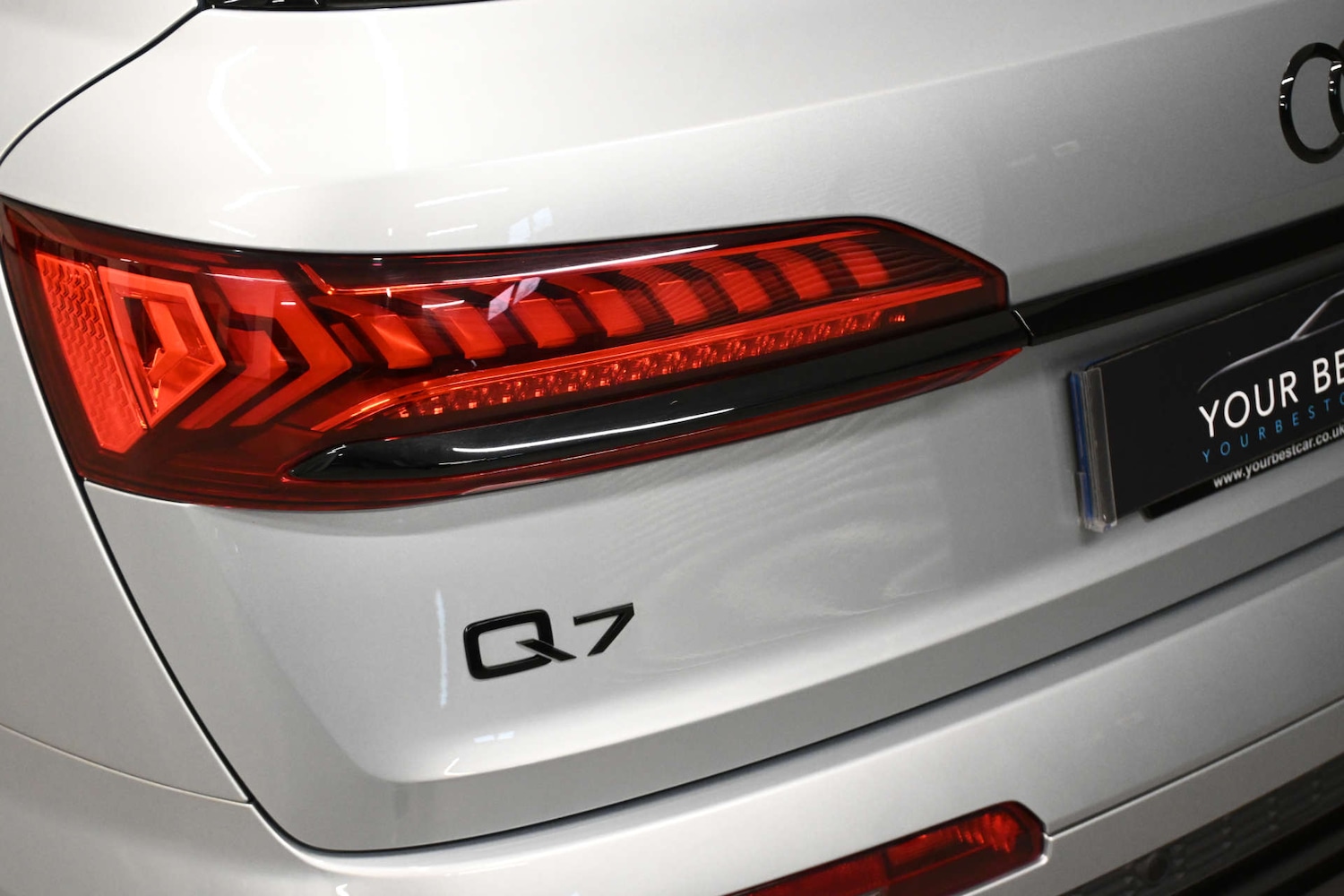 Used Audi Q7 2023 for sale - 76765024: Photo 43