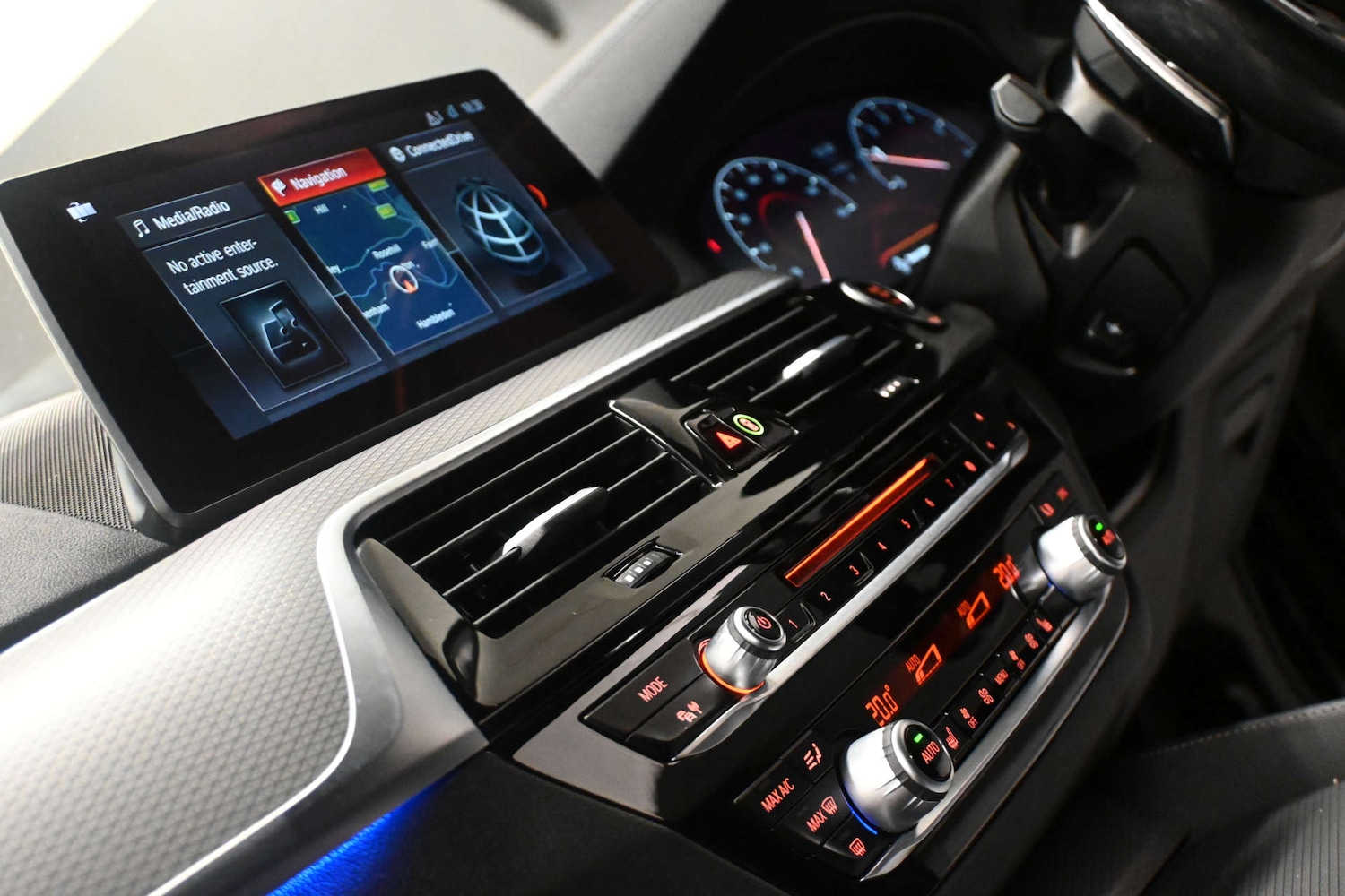 Used BMW 5 Series 2019 for sale - 76829971: Photo 24