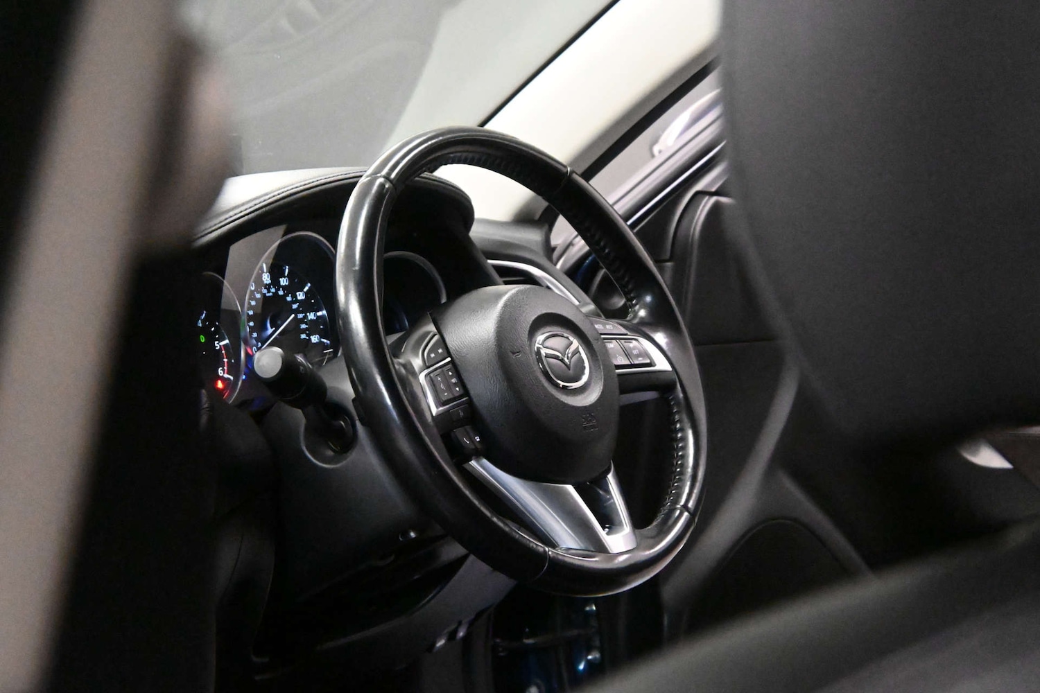 Used Mazda Mazda6 2016 for sale - 78083351: Photo 3