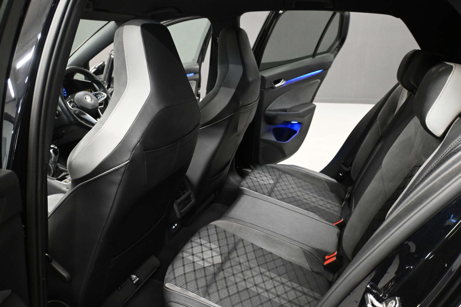 Used Volkswagen Golf 2022 for sale - 77087317: Photo 14