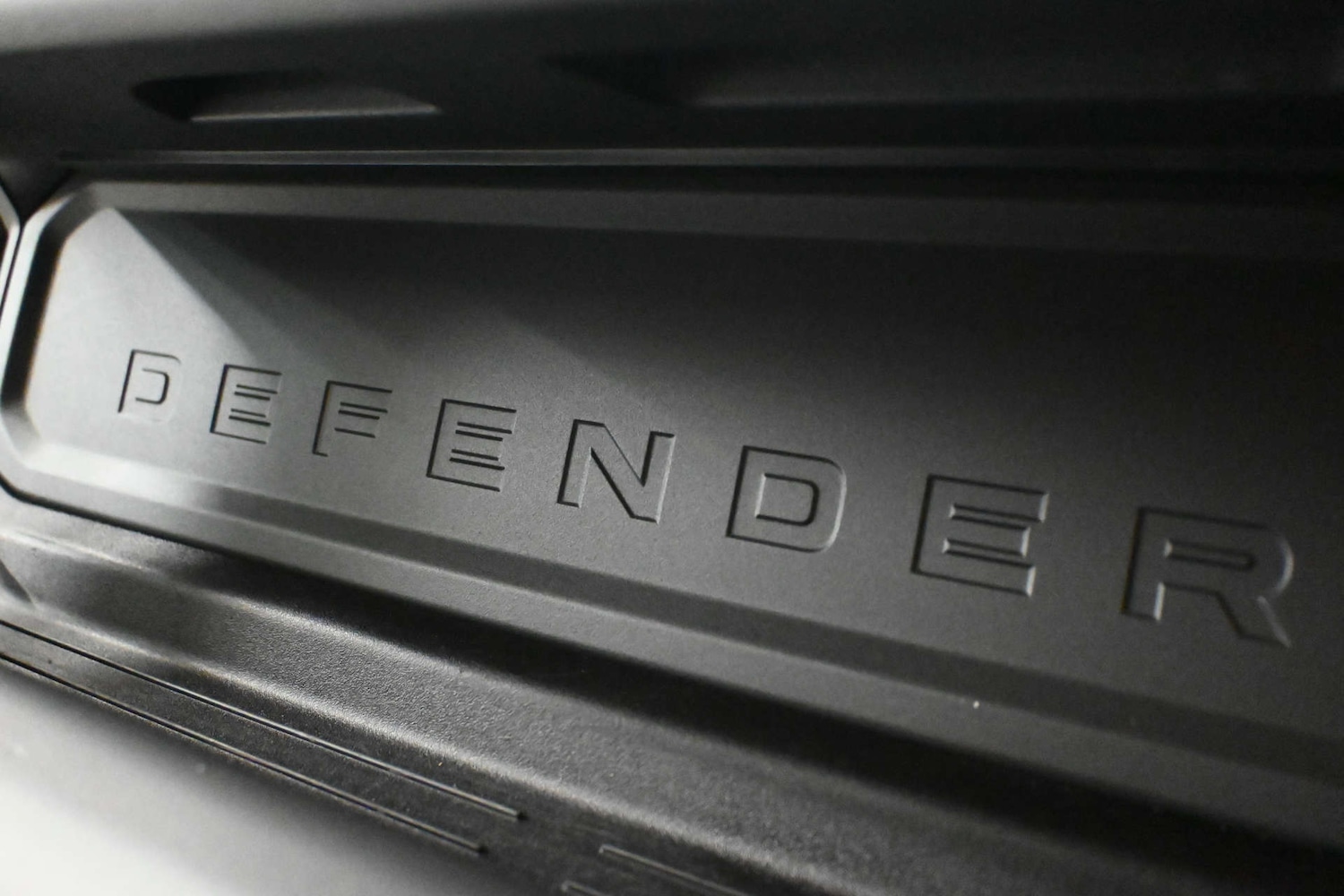 Used Land Rover Defender 2023 for sale - 77632197: Photo 12