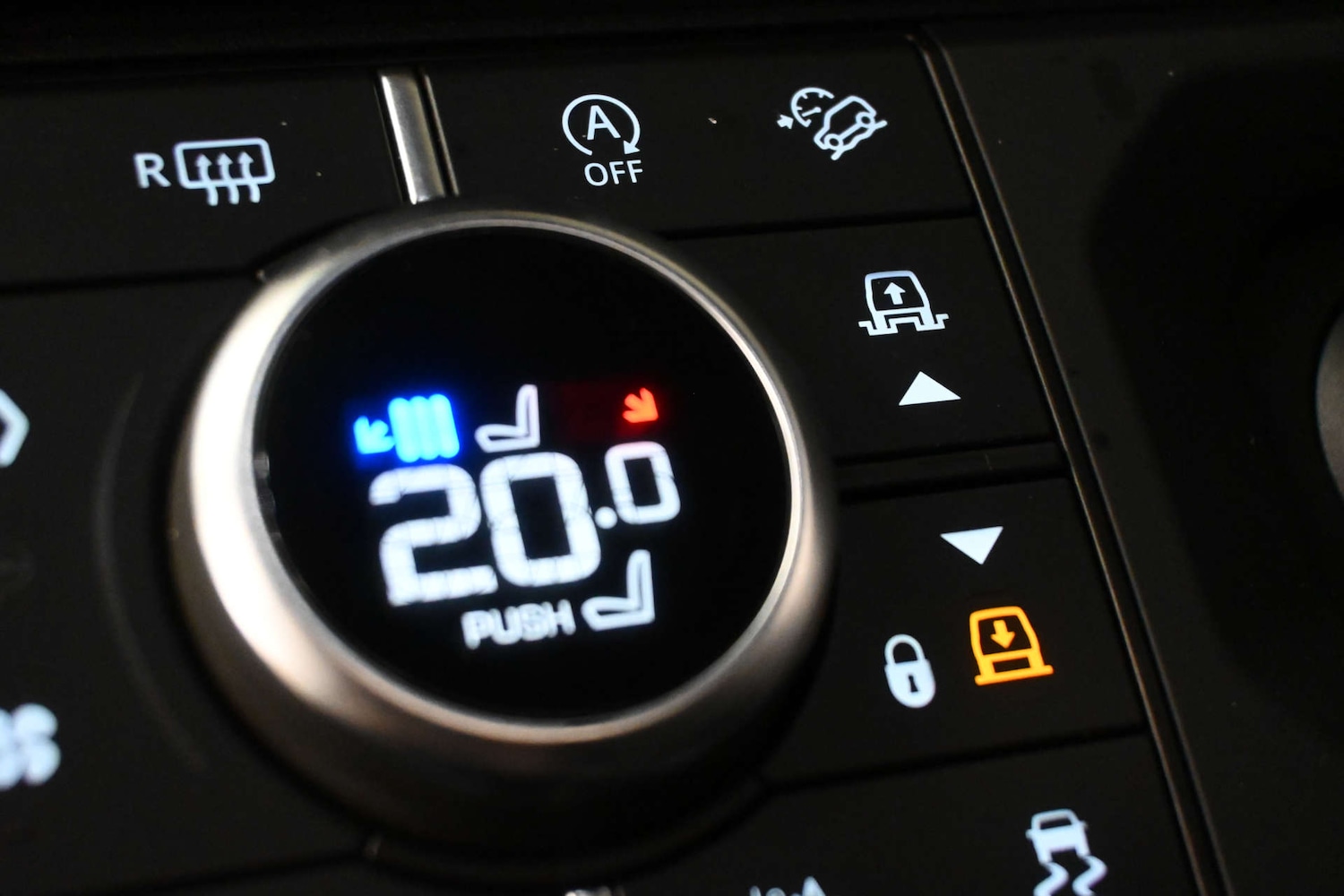 Used Land Rover Defender 2023 for sale - 77632197: Photo 20