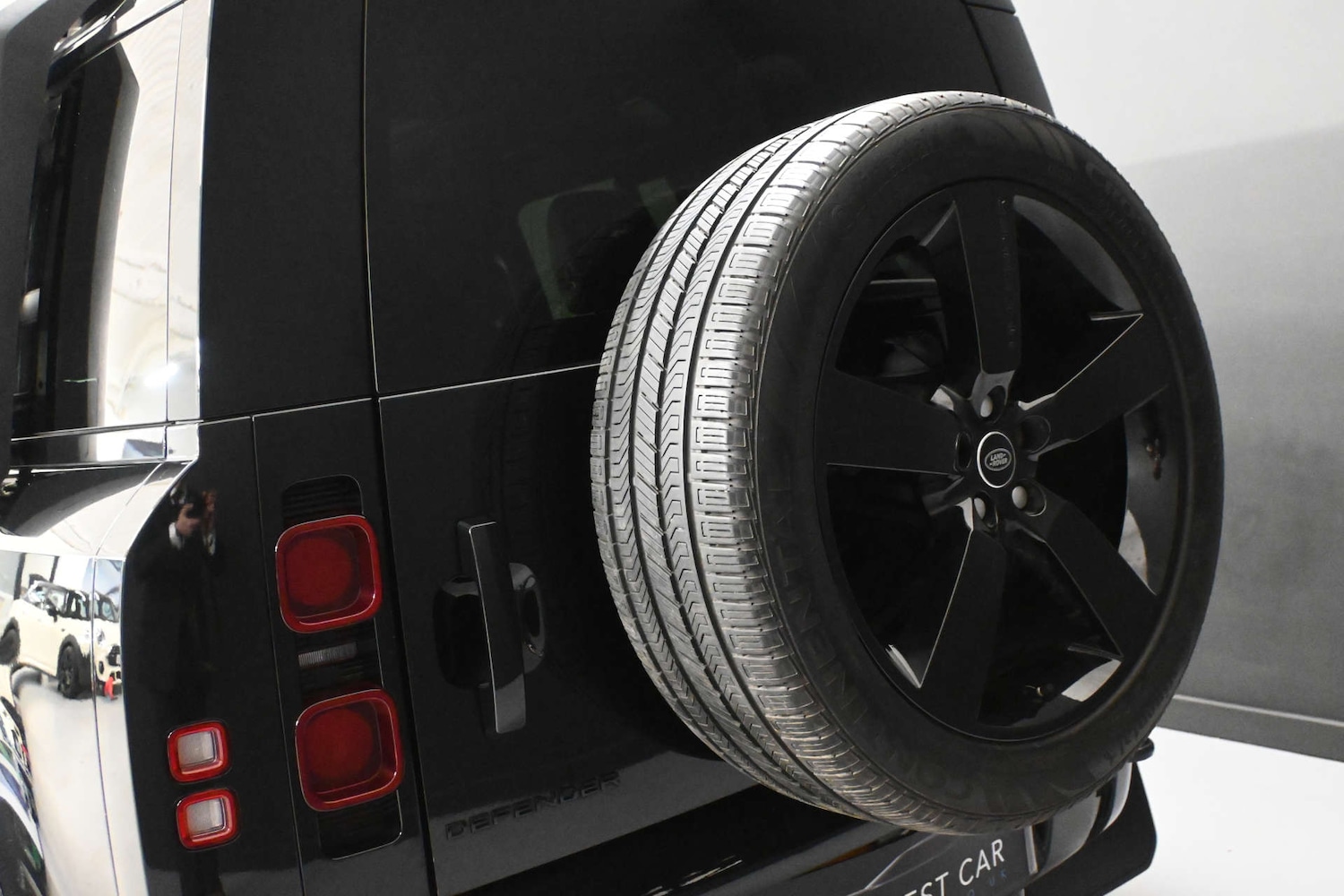 Used Land Rover Defender 2023 for sale - 77632197: Photo 46