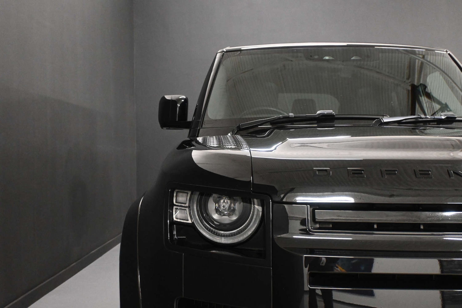 Used Land Rover Defender 2023 for sale - 77632197: Photo 52